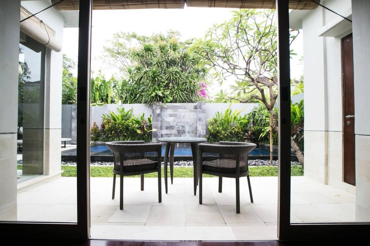 Kedonganan Beach Villas Jimbaran Exterior foto